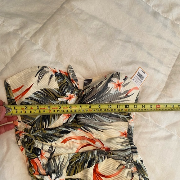 Kona Sol one piece medium 8 to 10 floral print bathing suit strapless slimming - Picture 13 of 13